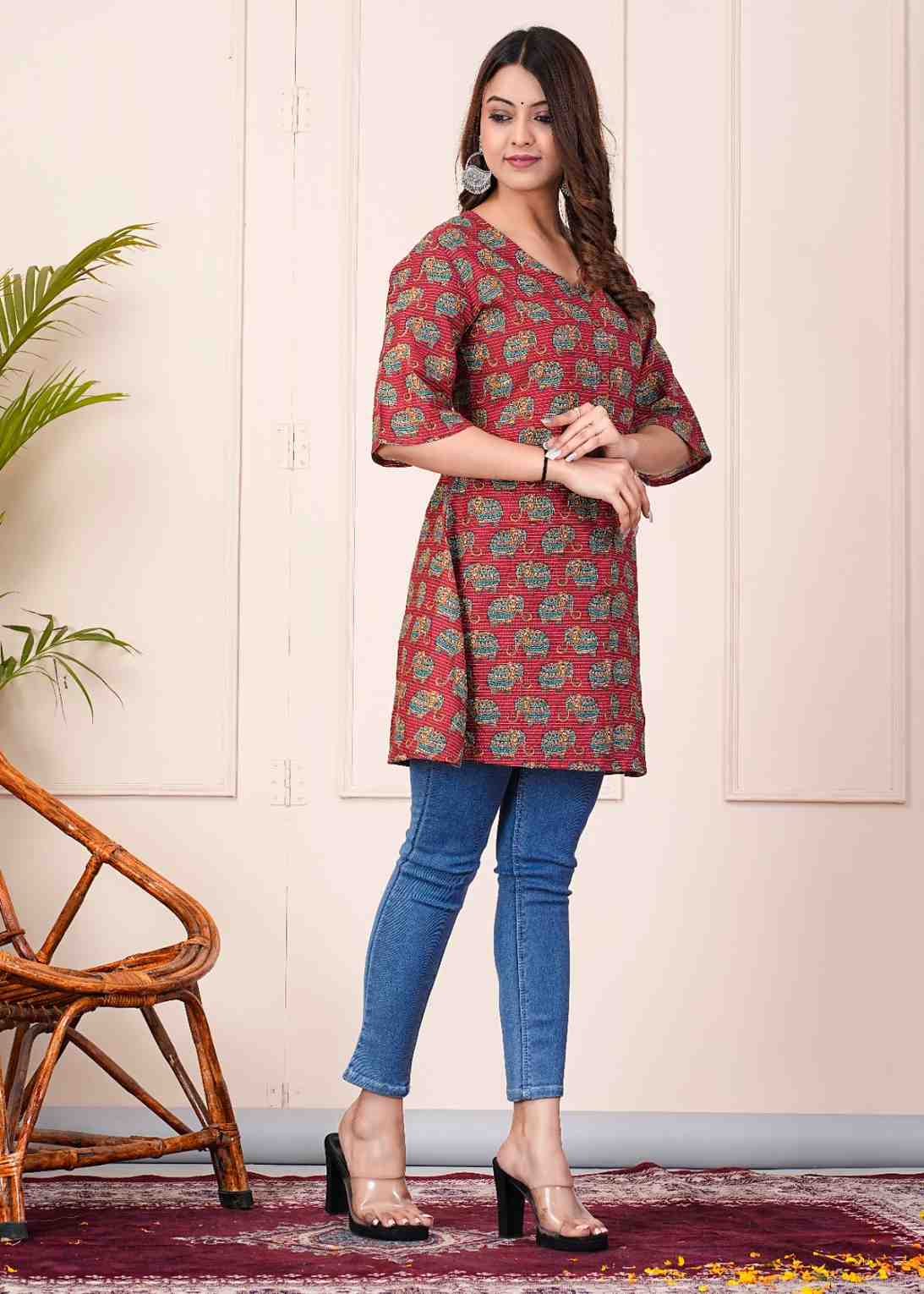 HIGH DEMAND ELEPHANT KATHA DESIGN TOP