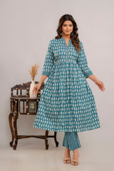 SUNEKH HIGH DEMAND KURTA SETS WITH HEAVY DESIGN PRINT